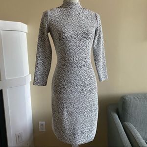RW&CO. Knit Long sleeve Dress size XS White